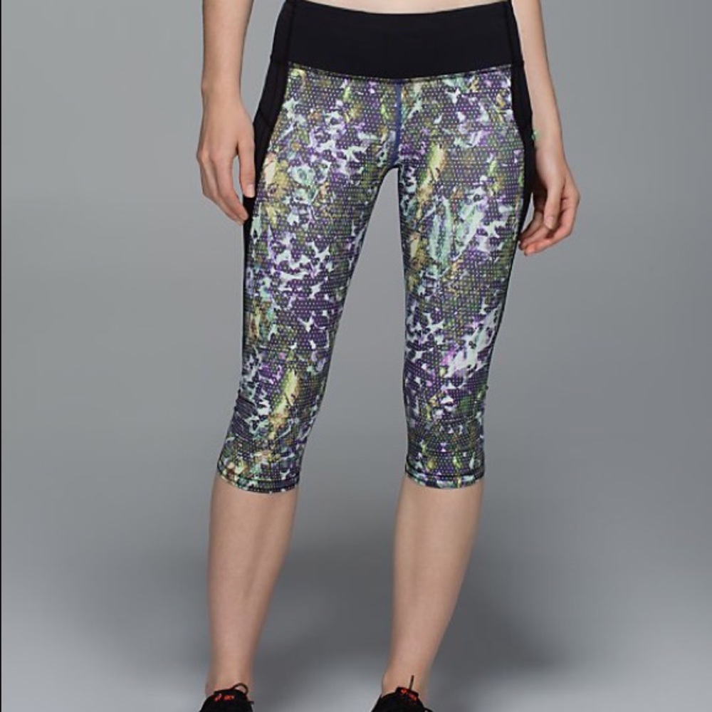 Lululemon Top Speed Crop: Floral Sport White Multi